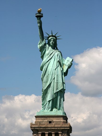 statue of liberty informative essay