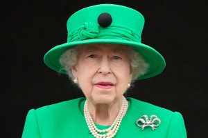 Elizabeth II Essay, Speech, Biography, Family, Reign, & Facts